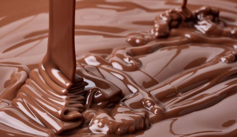 روش ذوب کردن شکلات