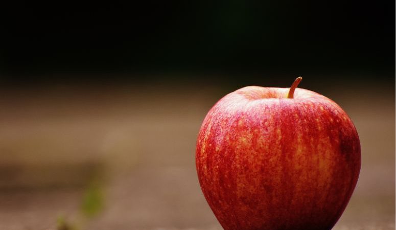 کالری سیب سبز و قرمز چقدر است؟ + ارزش غذایی